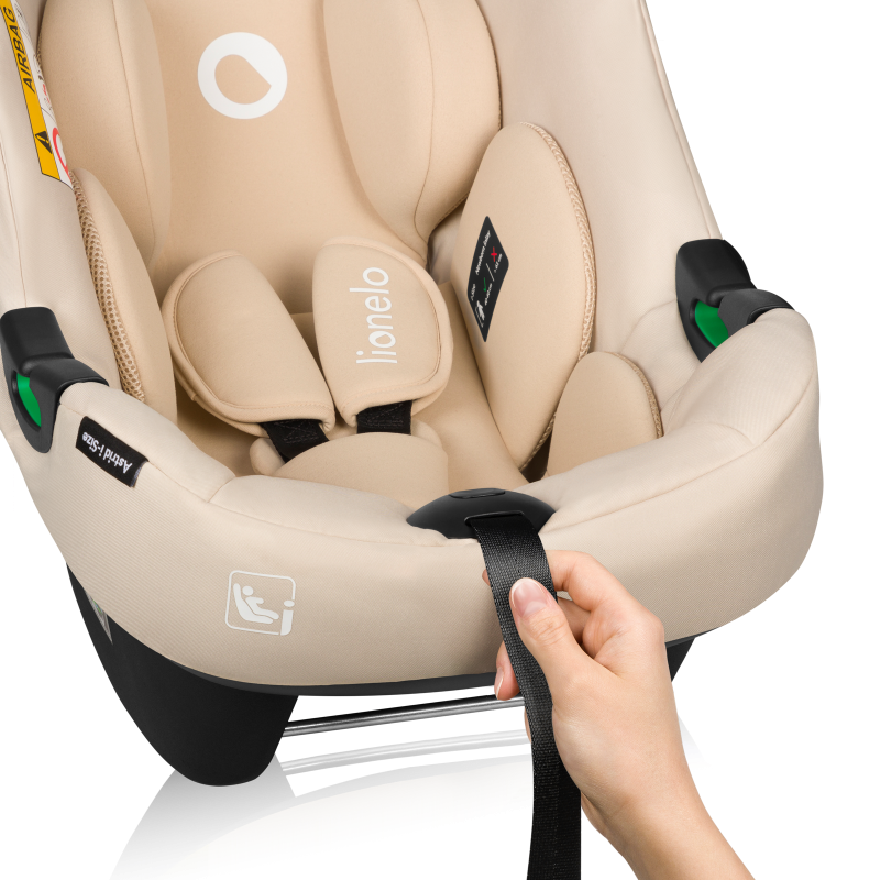 lionelo Astrid i-Size Set Beige Sand — Seggiolino auto con base ISOFIX